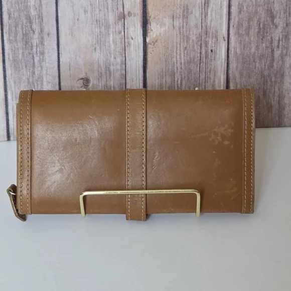 Burberry Tan Leather Wallet - Picture 4 of 16